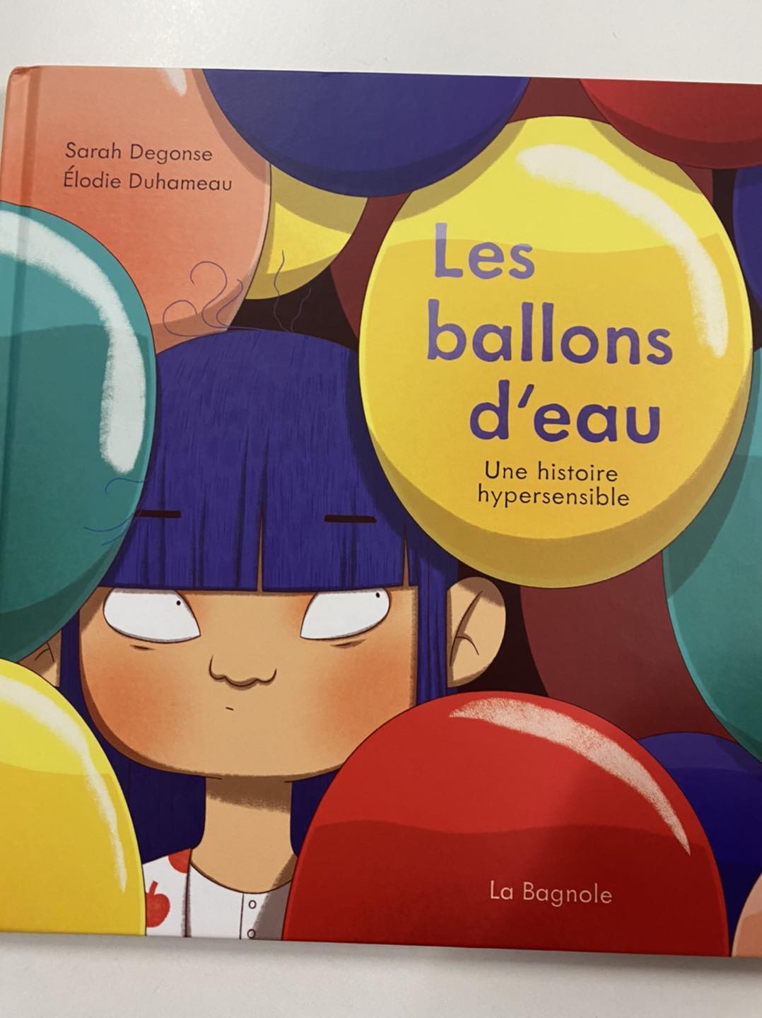 Lucie et “les ballons d’eau” de Sarah…